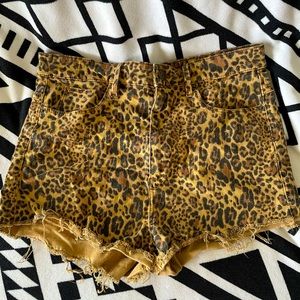 GUESS jeans denim leopard shorts